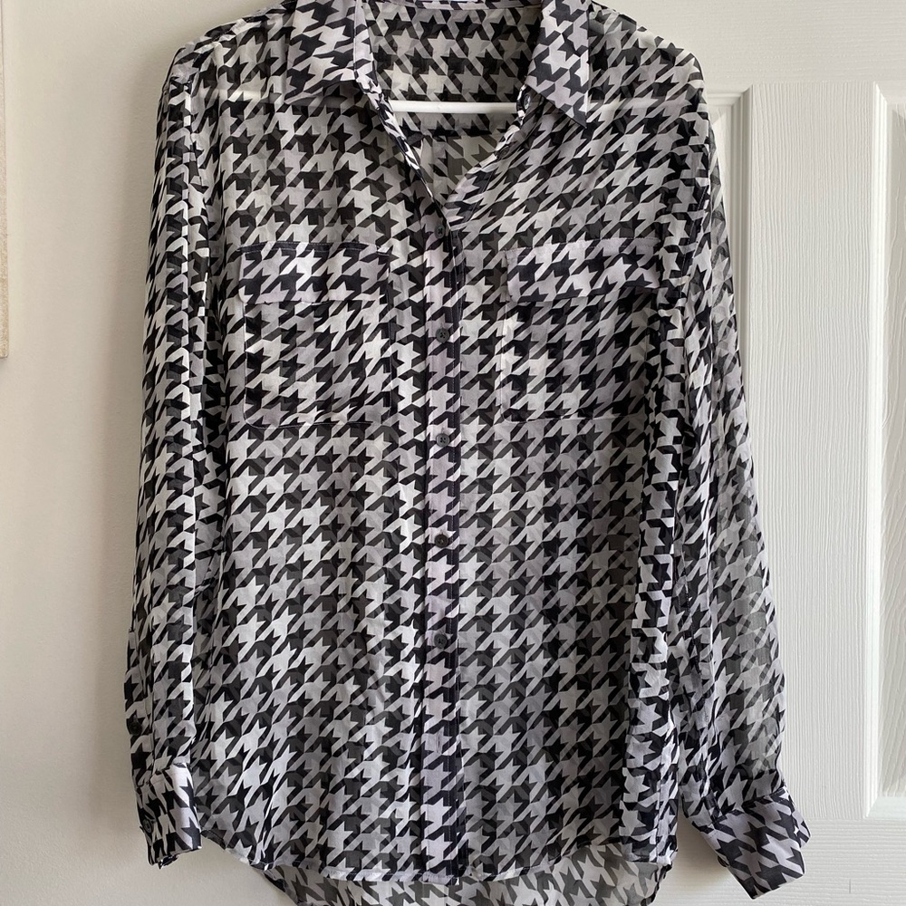 Sheer houndstooth blouse